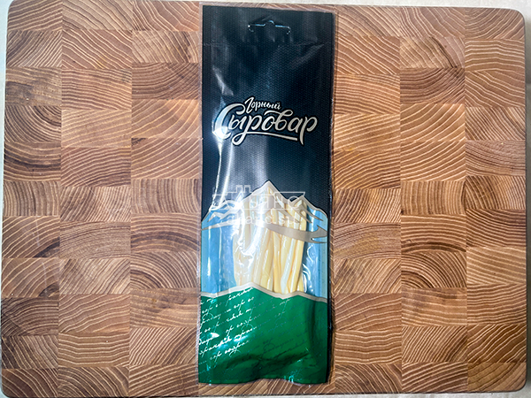 Сыр 60 гр ГОРНЫЙ СЫРОВАР (Нити копчёные) в Ленинск-Кузнецком